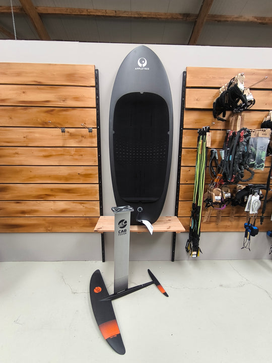 Cab Fusion Carbon + Foil Board
