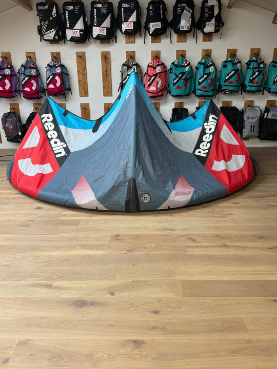 Supermodel HTF 2 12m- Used