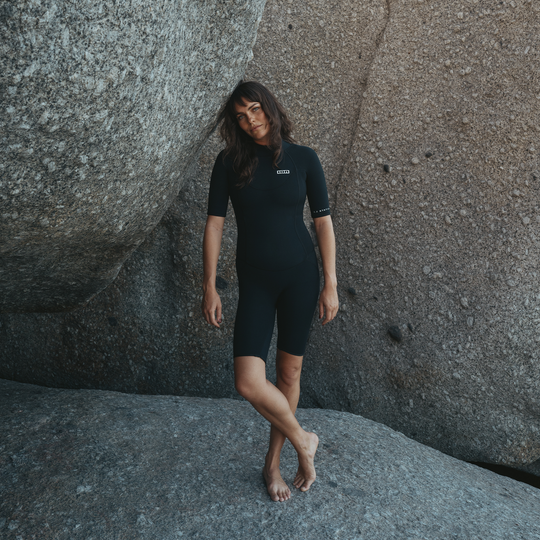 Static 2/2 Shorty SS Back Zip Women