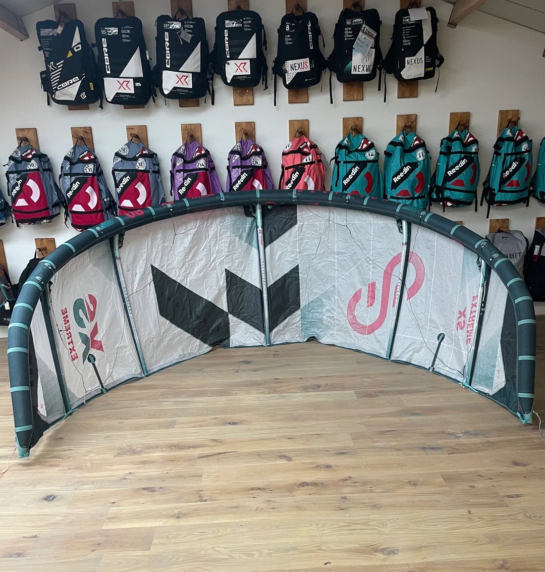 Eleveight XS 8m kiteset