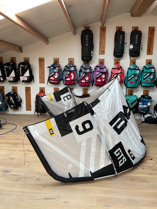 GTS 6 - 9M Lightly Used