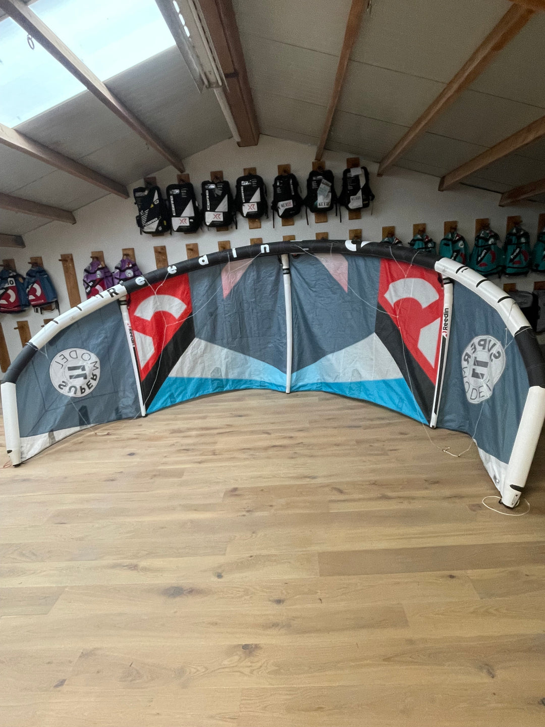 Supermodel HTF 2 11m - Used