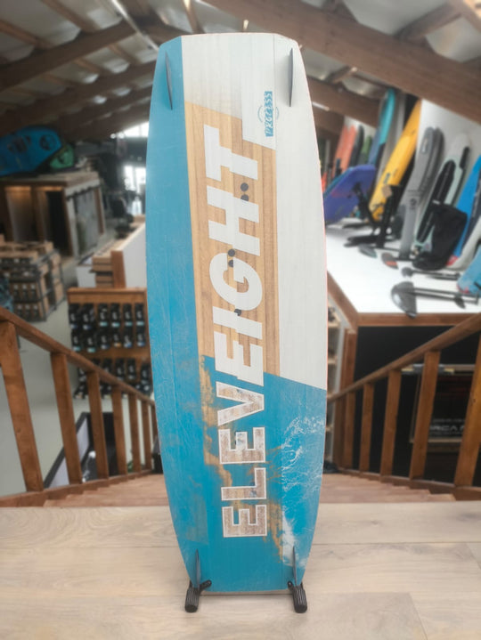 Process V8 2025 - 144cm Used