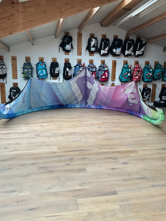 Thrive 13m - Used