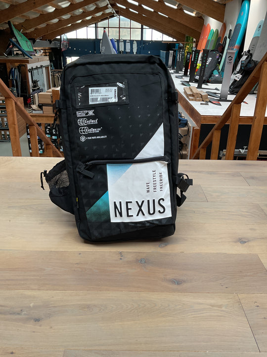 Nexus 3 - 8m Lightly Used