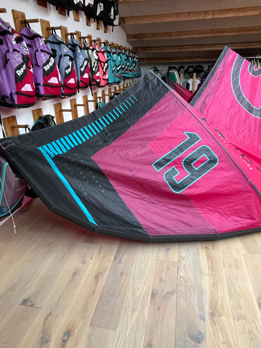 Reach 2025 19m - Used