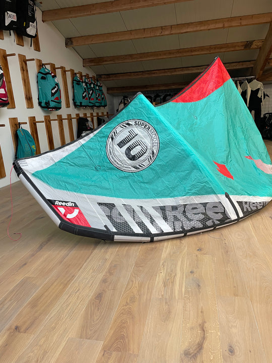 Supermodel 2025 10m - Used