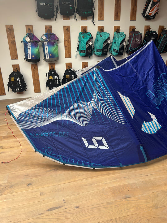 SuperModel A.F.T 2026 – Blue 9m - Demo