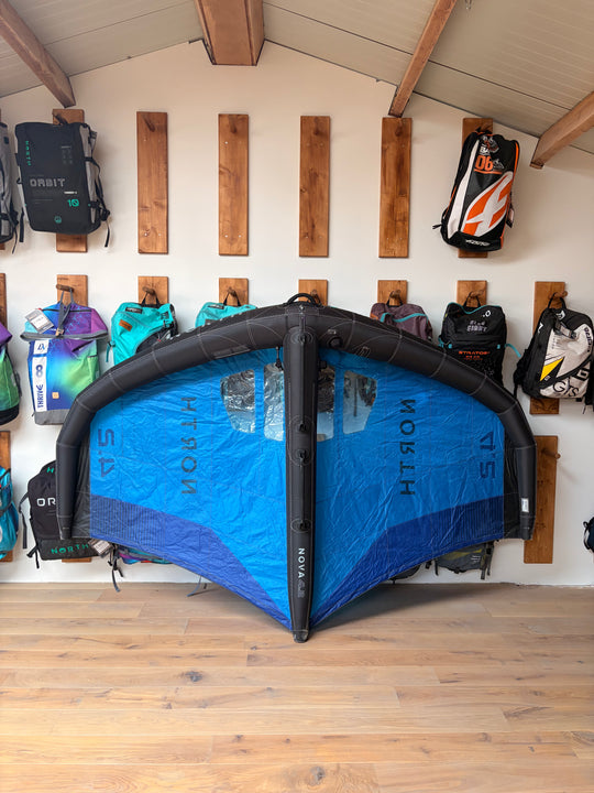 Nova 4.2m - Used