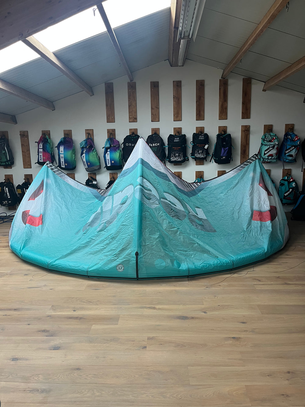 Whispermodel 17m - Used