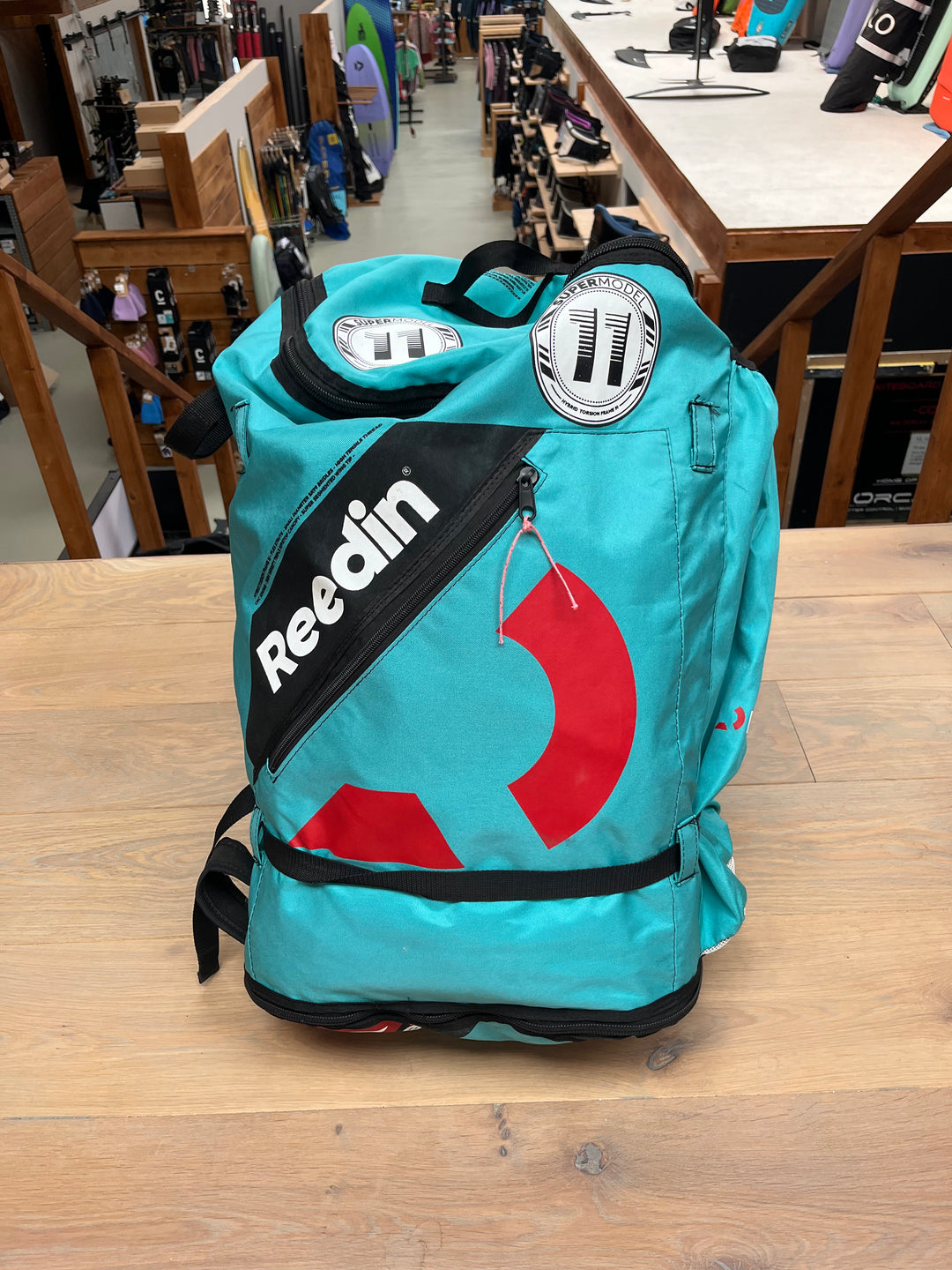 Supermodel 11m - Used