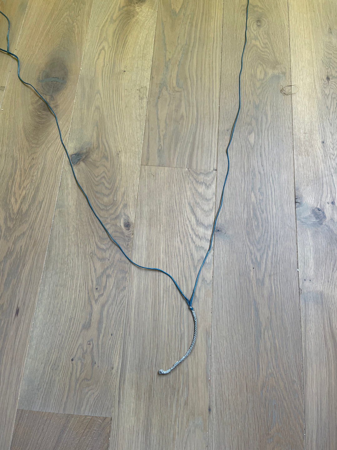 Edge V12 - 8M Used