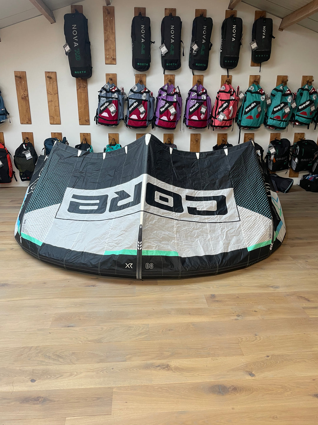 XR8 - 8M Used