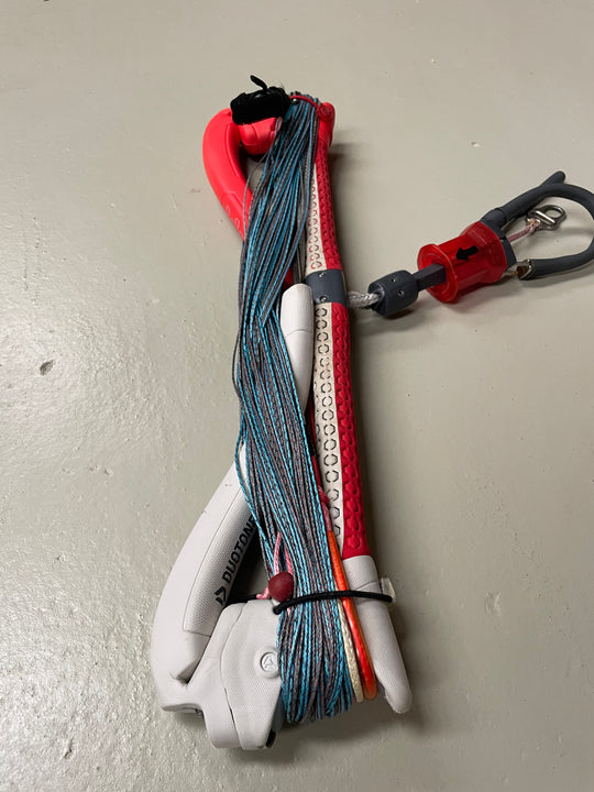 Duotone Rebel 12m kiteset