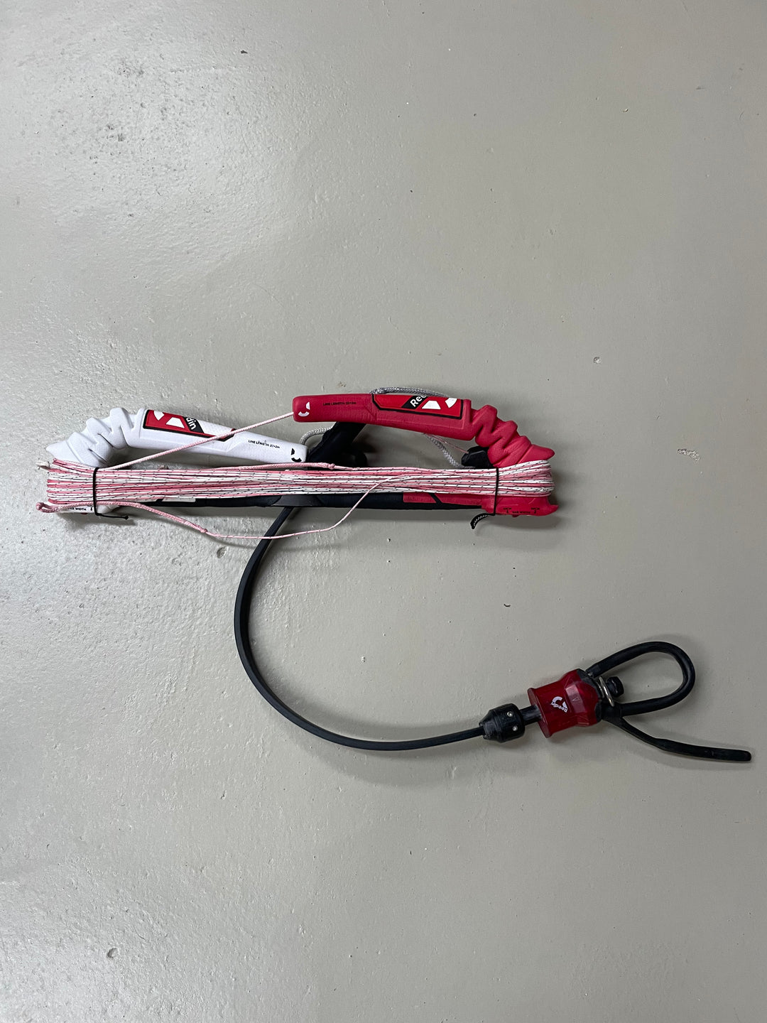 Reedin Supermodel 2025 8m kiteset