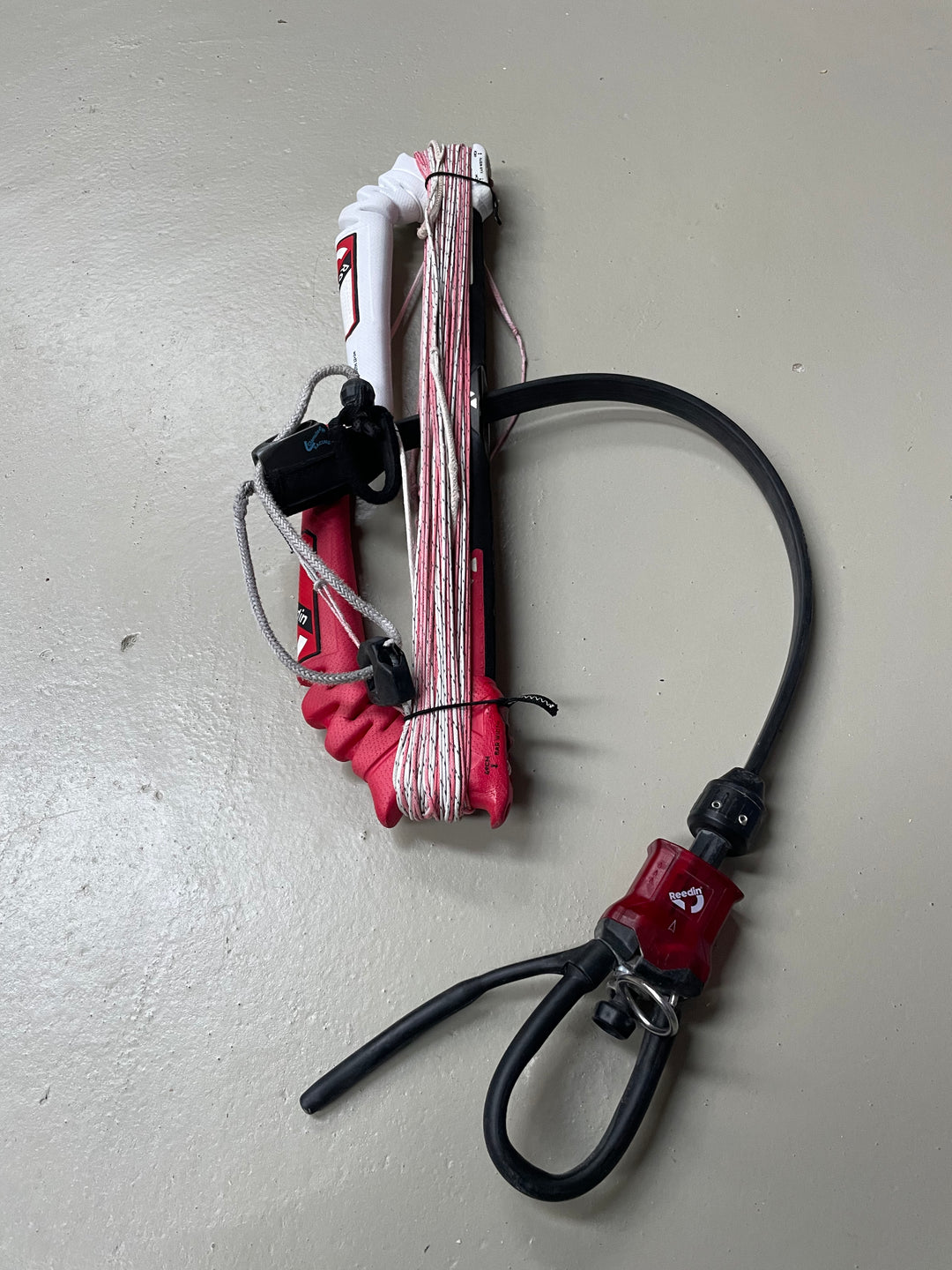 Reedin Supermodel 2025 8m kiteset