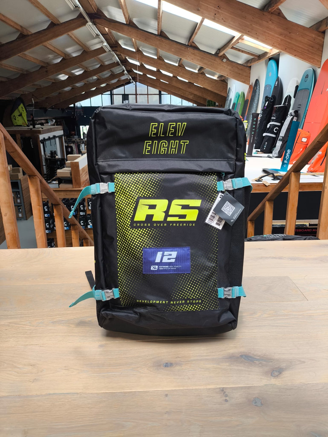 RS V10 - 12m Demo