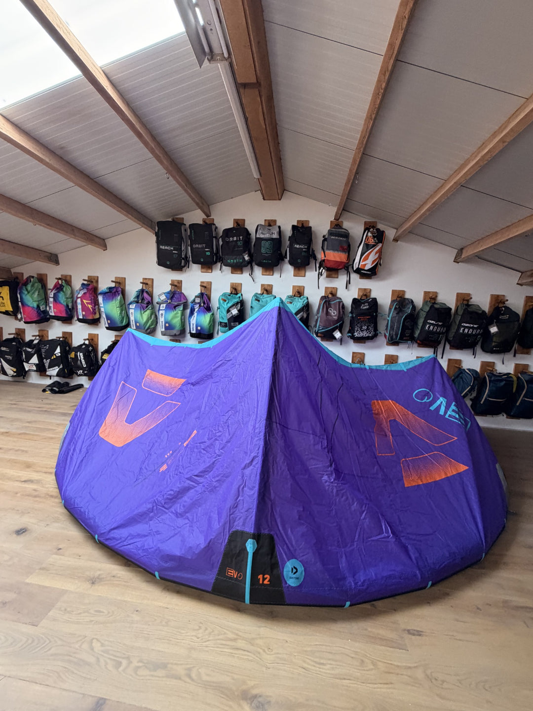 Duotone Evo 12m 2026 used – full canopy