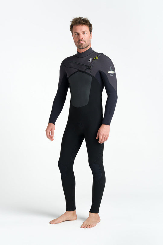 NuWave ReWired 5/4 herenwetsuit zwart schuin van voren